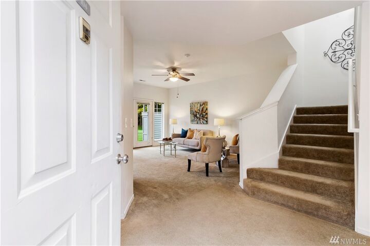 Property Photo:  22611 4th Ave W 104  WA 98021 