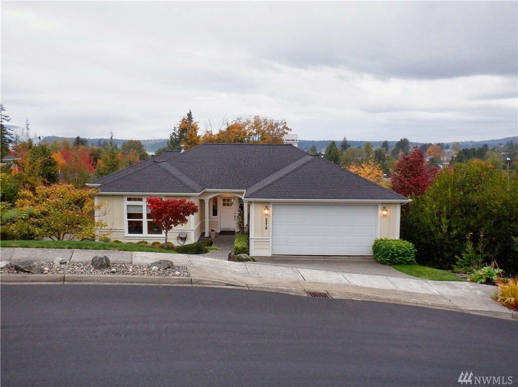 Property Photo:  2216 19th St  WA 98221 