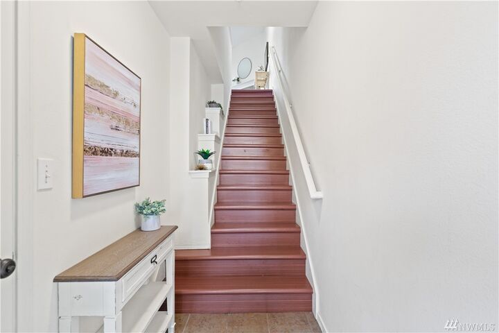 Property Photo:  3116 164th St SW 704  WA 98087 