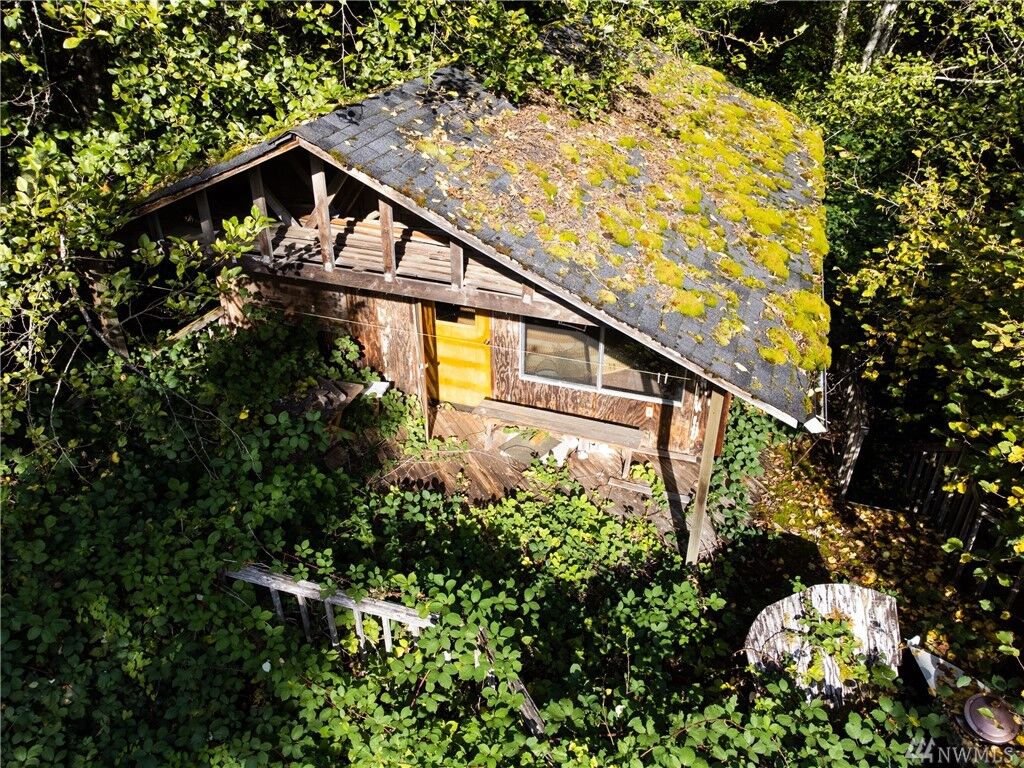 Property Photo: 50045 Sauk View Lane WA 98237