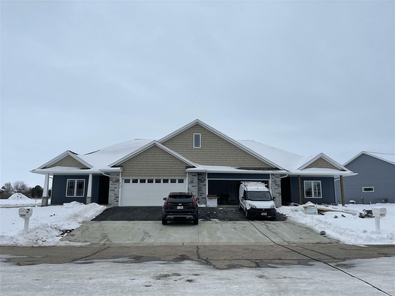 Property Photo:  3109 Blue Jay Ct  WI 53511 