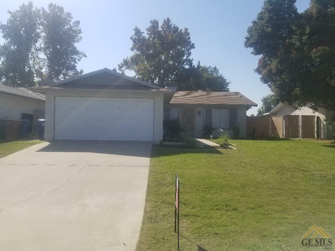 205 Star Court  Bakersfield CA 93301 photo