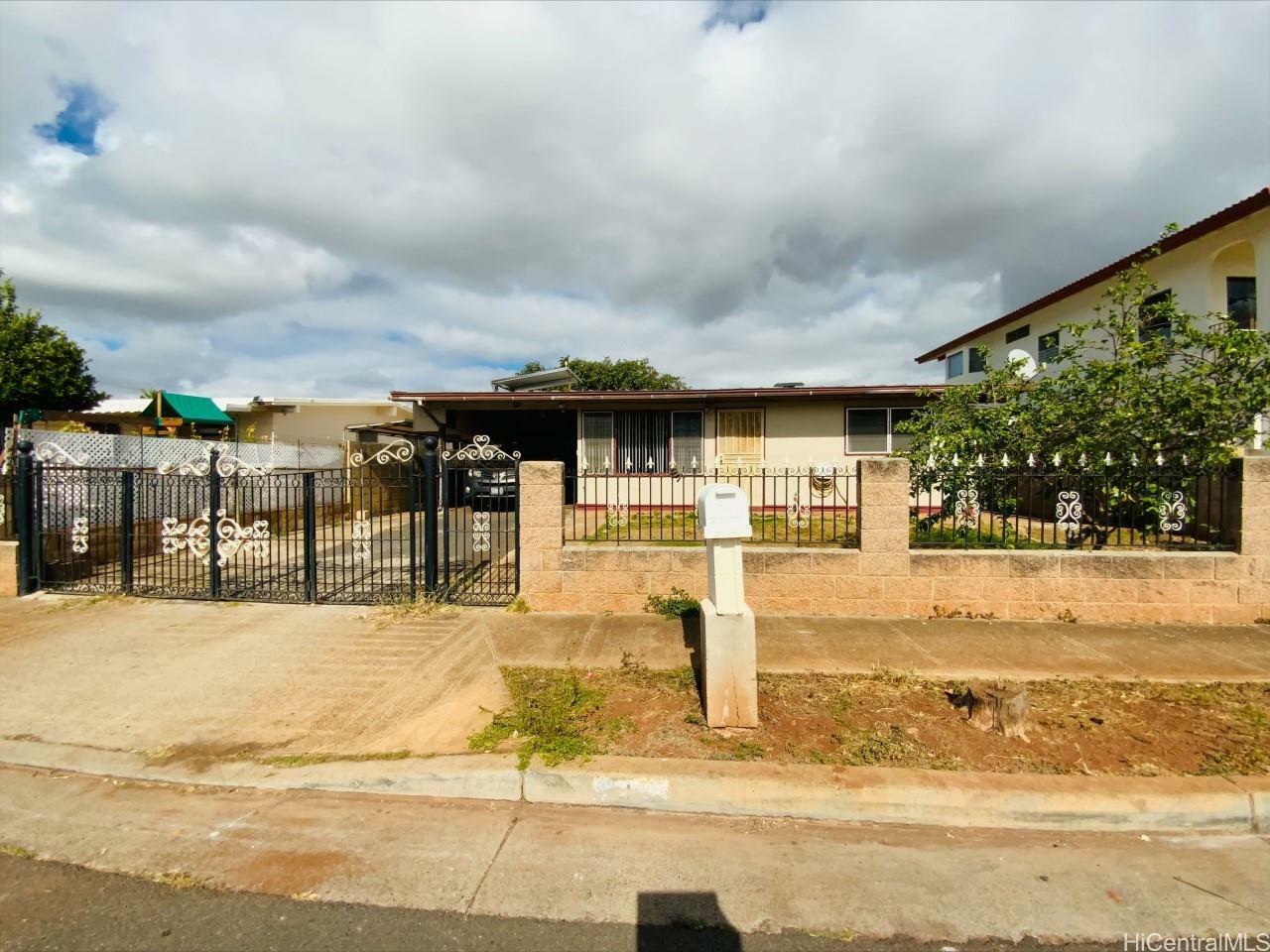 Property Photo:  91-1180 Hanaloa Street  HI 96706 