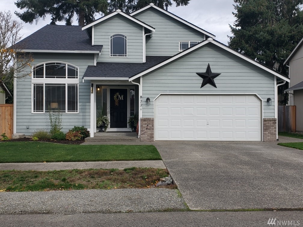 Property Photo: 8221 185th St Ct E WA 98375