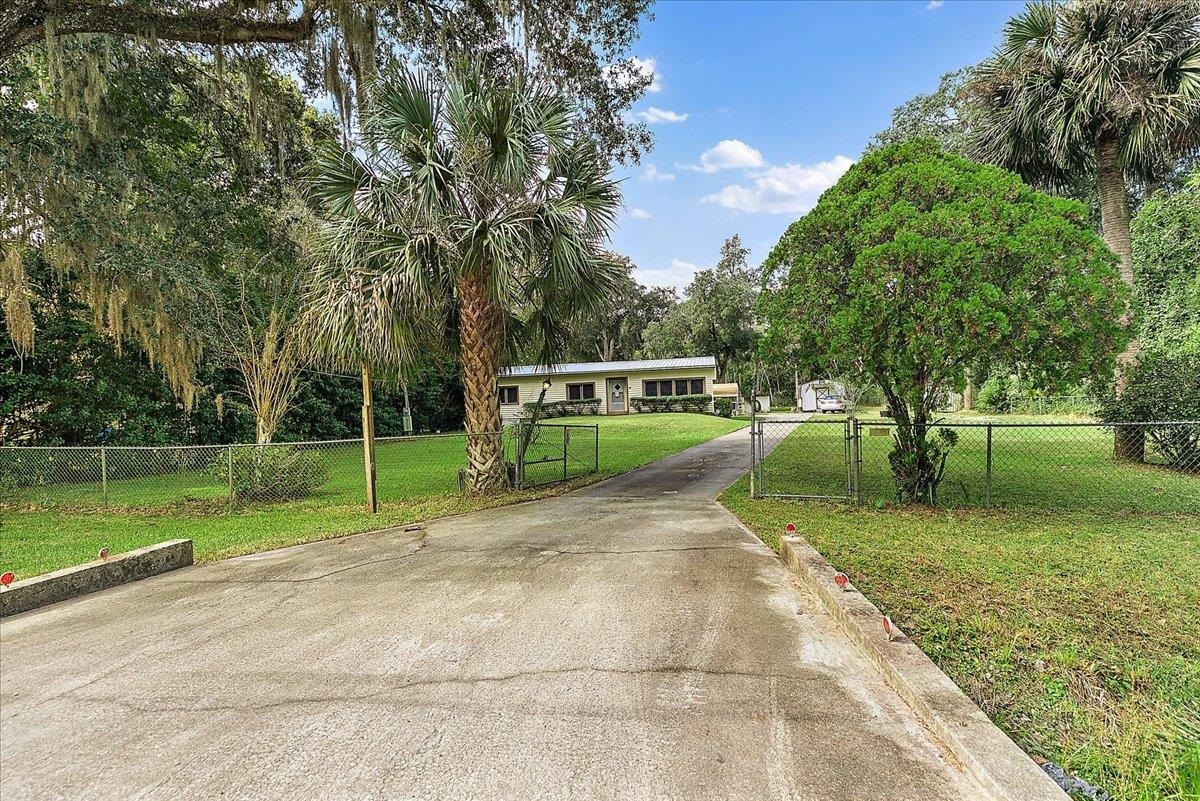 Property Photo:  4971 Avenue D  FL 32095 