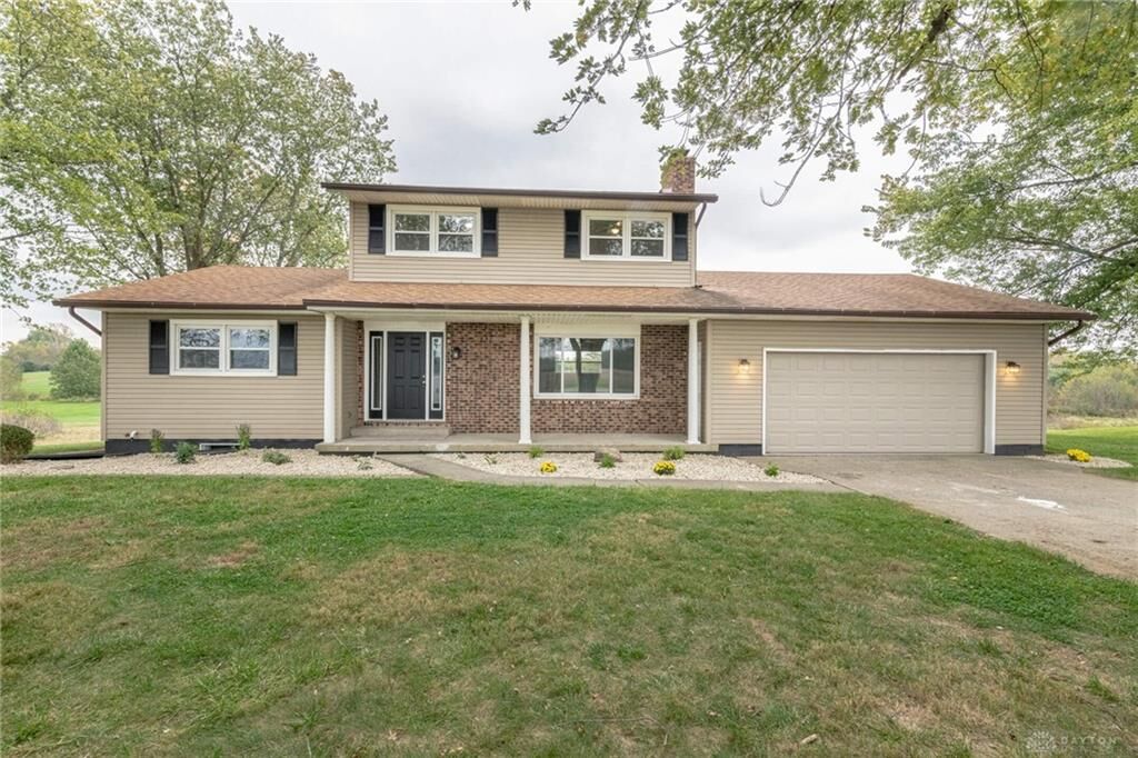 Property Photo: 4643 Waynesville Jamestown Road R OH 45335