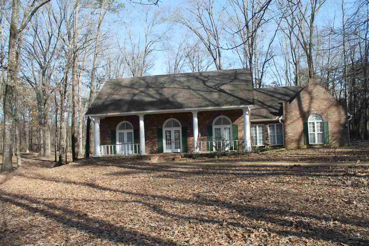 Property Photo:  332 Holmes Hollow Lane  MS 39046 