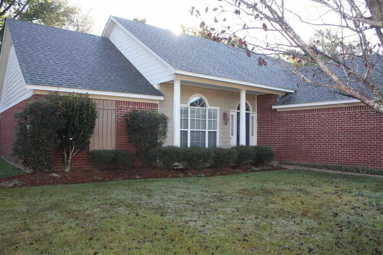 Property Photo:  432 Madison Oaks Drive  MS 39110 