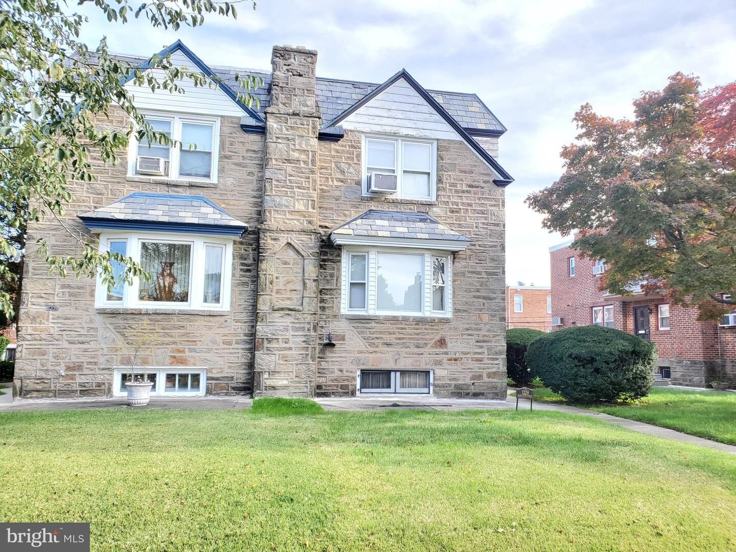 Property Photo:  1228 E Barringer Street  PA 19119 
