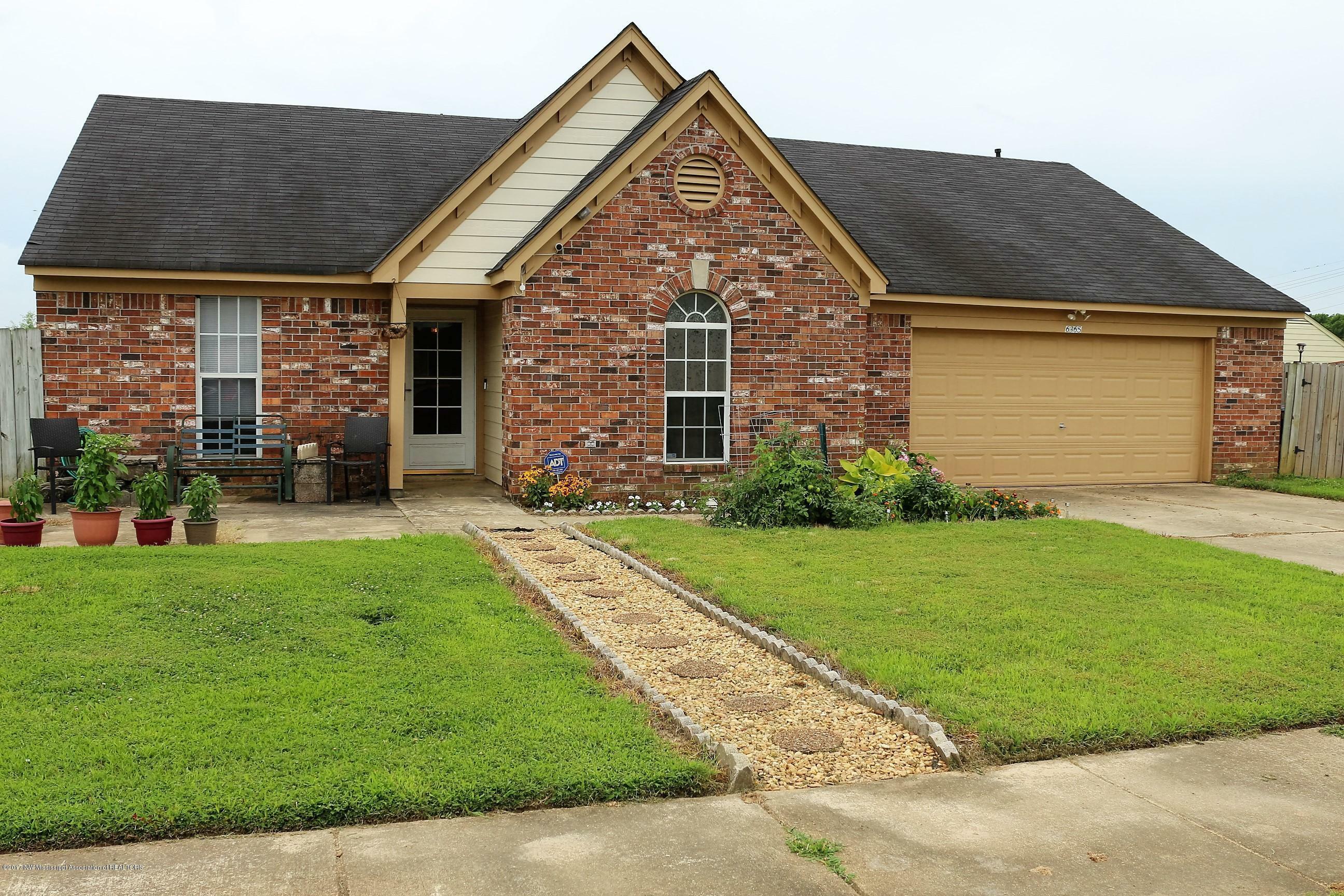 Property Photo: 6365 E Oak Run MS 38654