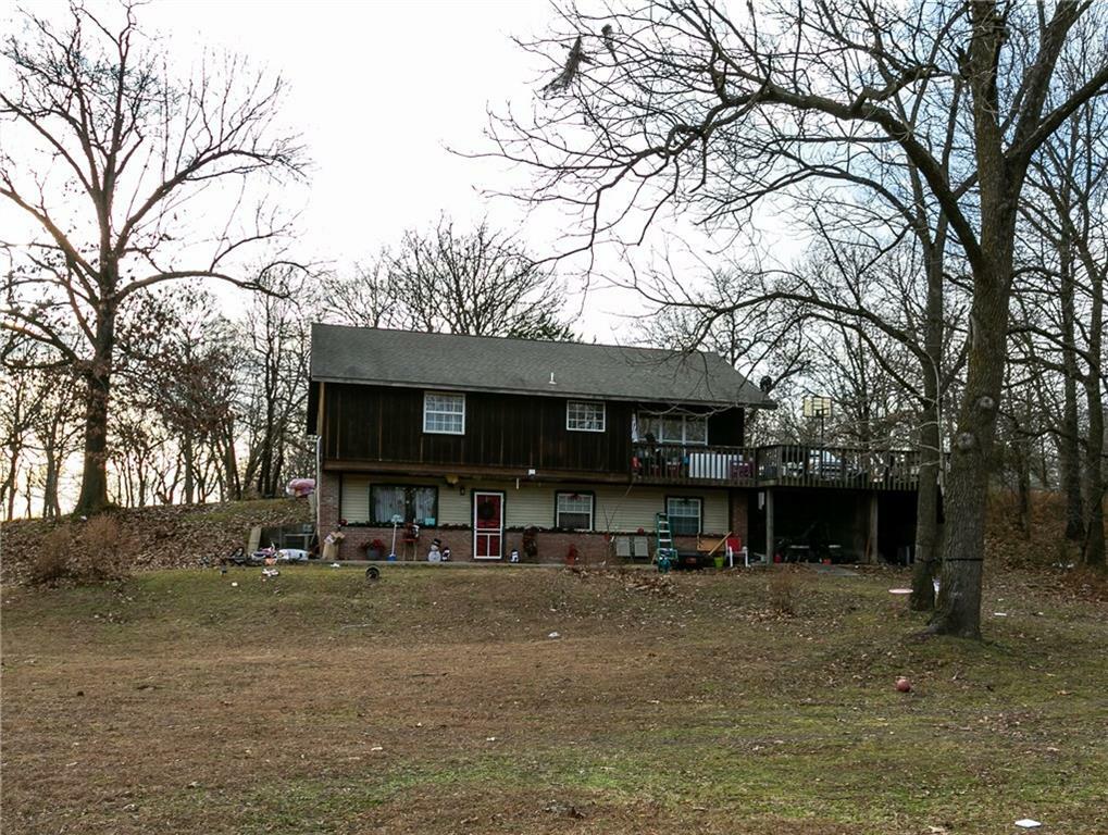 Property Photo:  17200 Featherstone Lane  AR 72734 