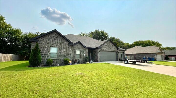 516 Hayes Street  Pea Ridge AR 72751 photo