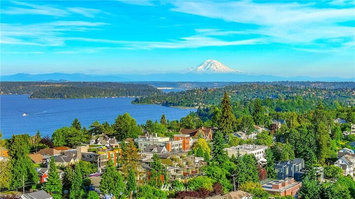 Property Photo: 1379 31st Avenue S WA 98144