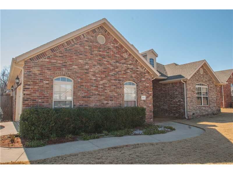 Property Photo:  5001 SW Screech Owl Street  AR 72712 