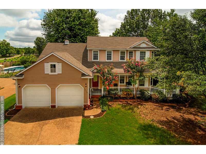 Property Photo: 1738 N Charlee Avenue AR 72703