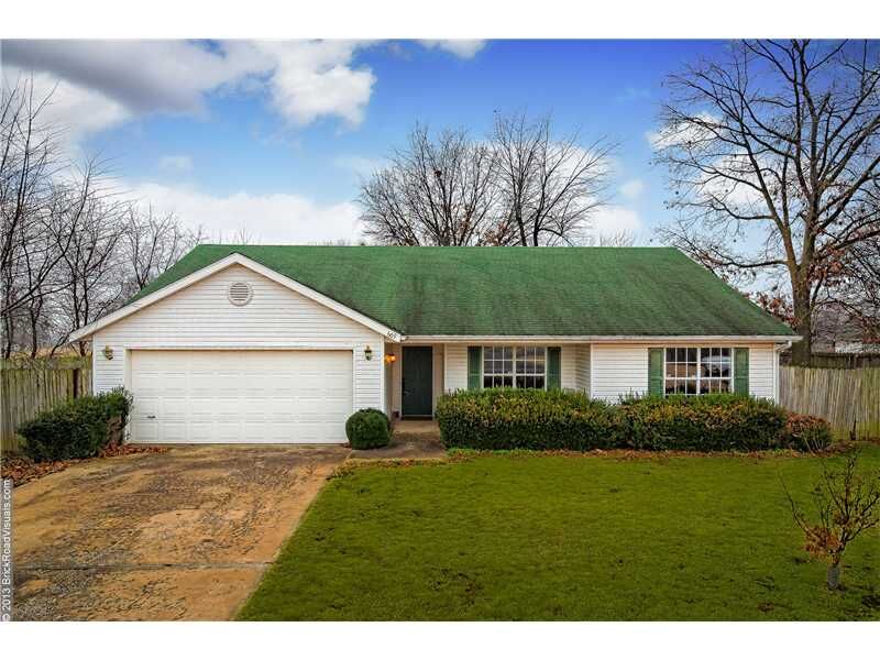 Property Photo: 669 Victoria Place AR 72719