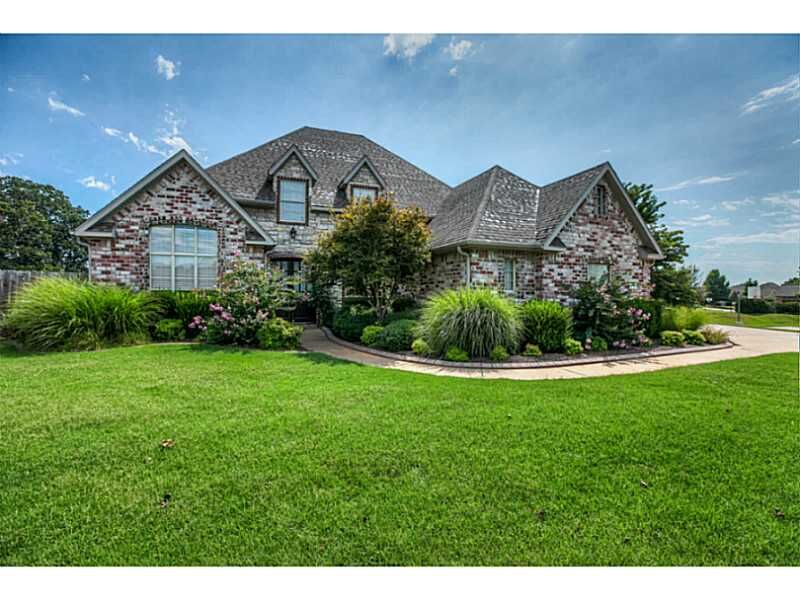 Property Photo:  5607 S Legacy Drive  AR 72758 