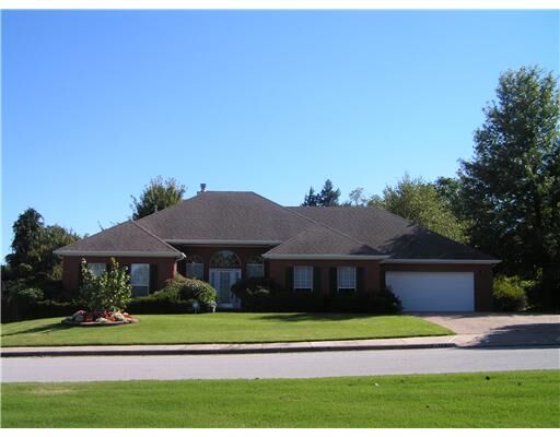 Property Photo:  2511 E Meandering Way  AR 72701 