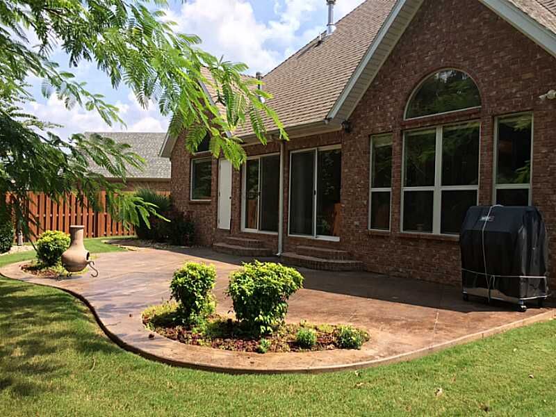 Property Photo: 5077 S Strathmore Station Drive AR 72758