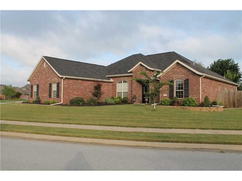 Property Photo: 4004 SW Sycamore Street AR 72712