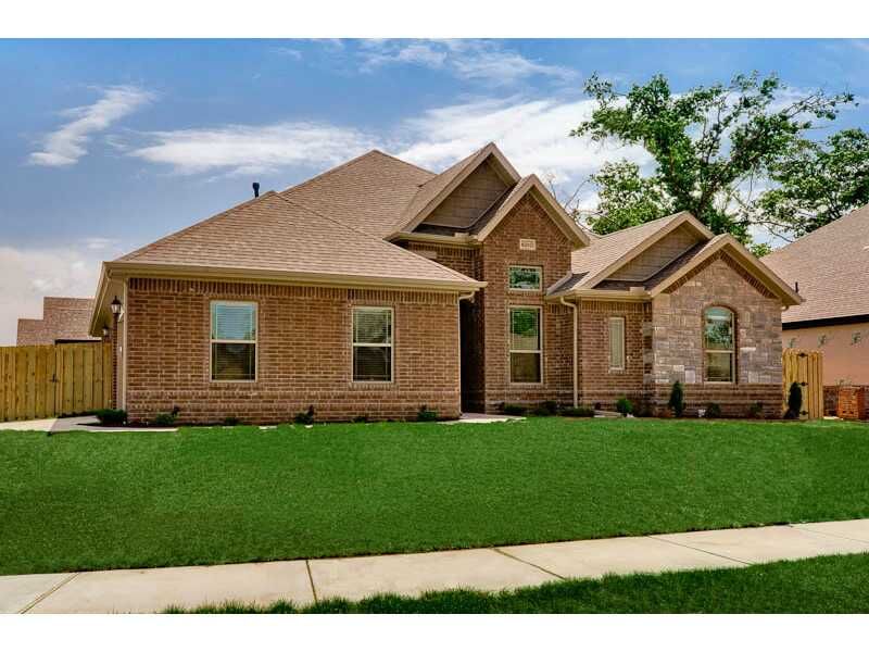 Property Photo:  5802 W Red Maple Drive  AR 72758 