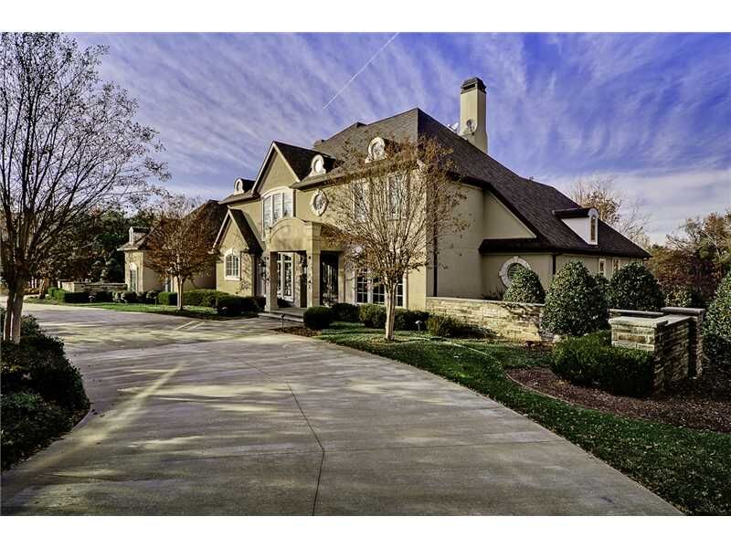 Property Photo: 3122 Township Avenue AR 72703