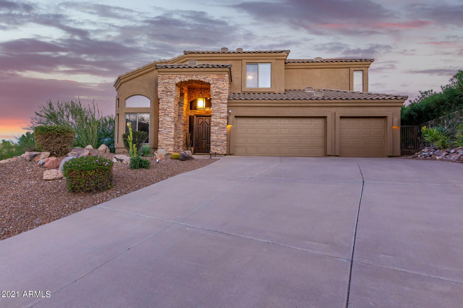 Property Photo:  11035 N Indigo Drive  AZ 85268 