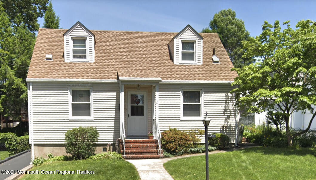 Property Photo:  71 Columbus Avenue  NJ 07604 