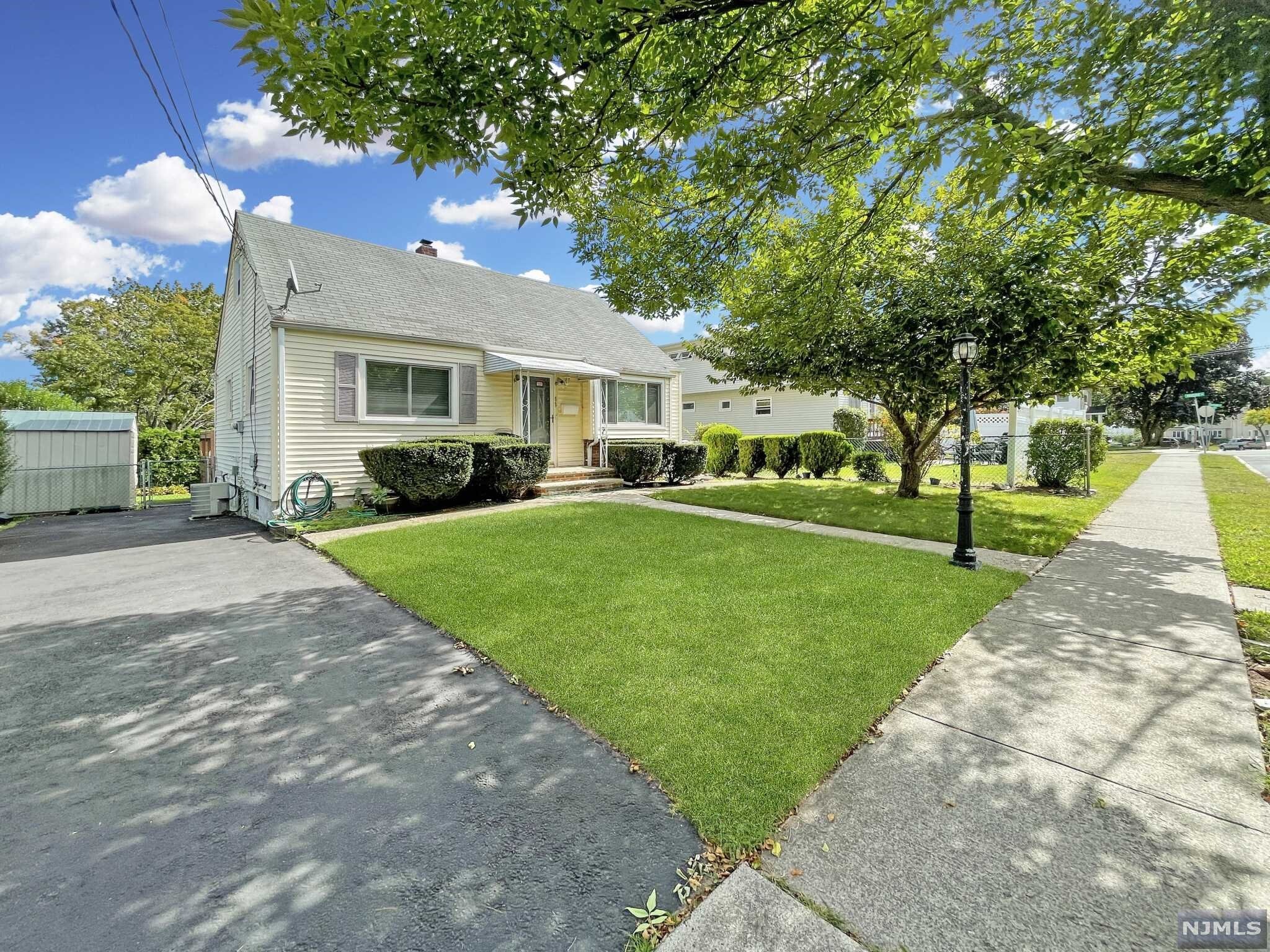 Property Photo: 429 Maplewood Avenue NJ 07013