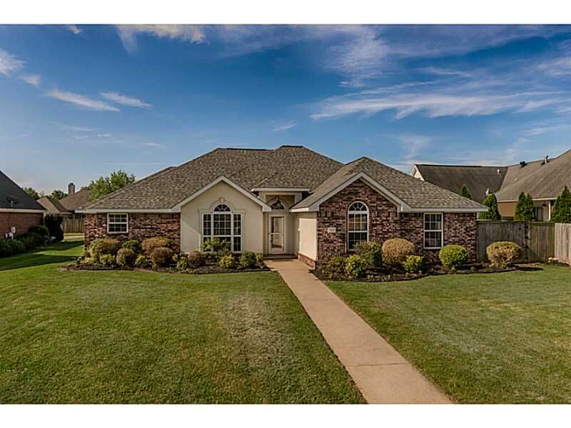 Property Photo: 3005 Loring Street AR 72712