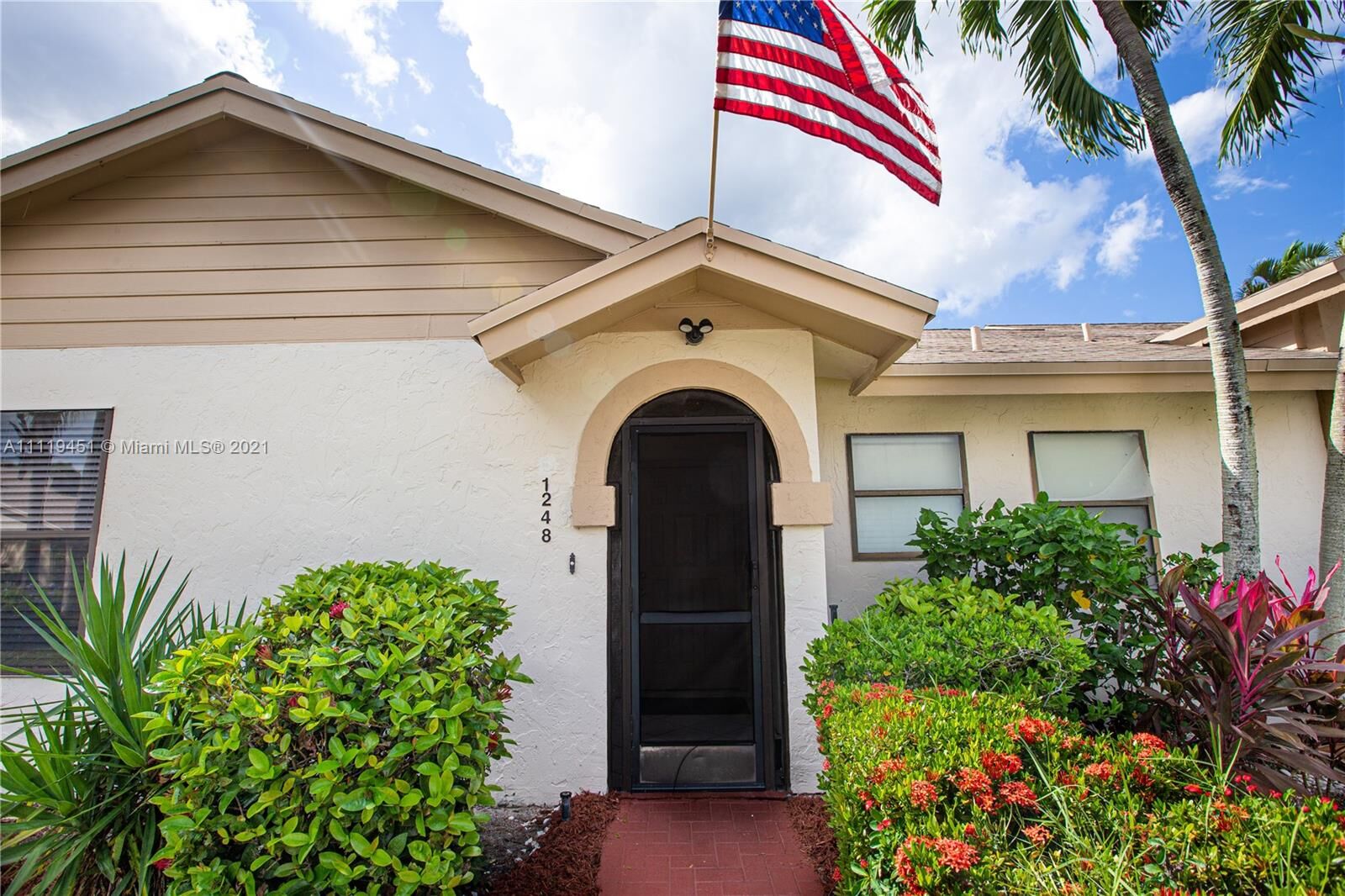 Property Photo: 1248 NW 24th Ave 1248 FL 33445