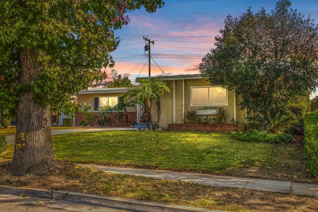 Property Photo:  2918 Gramercy Street  CA 91767 