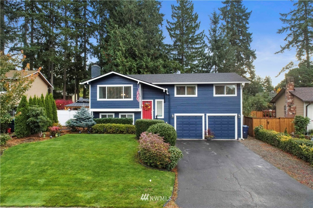 Property Photo:  17329 Woodland Drive  WA 98012 