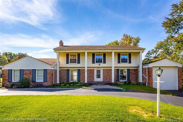 Property Photo:  30809 W Lincolnshire  MI 48025 