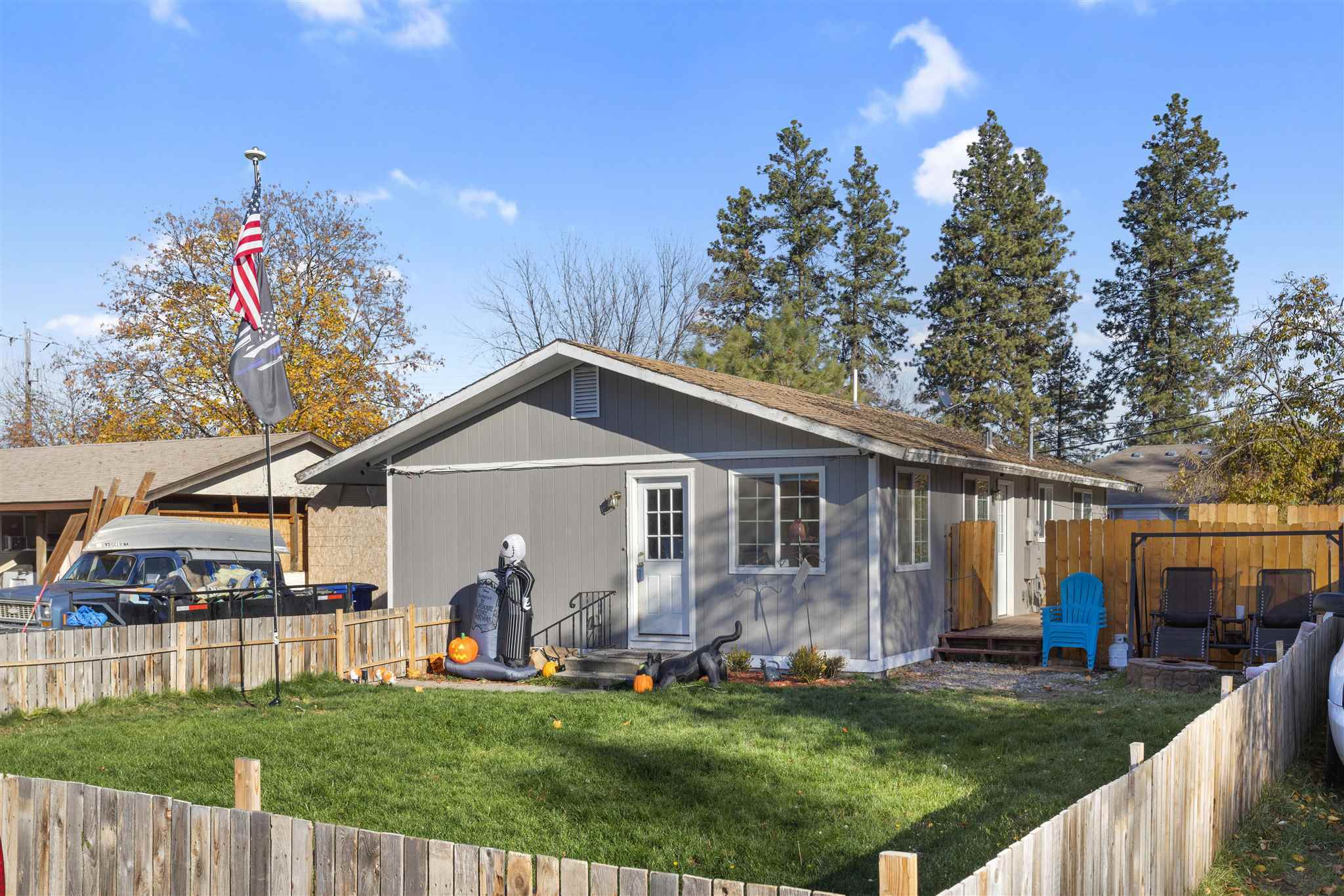 Property Photo:  415 S Prentis St  WA 99022 