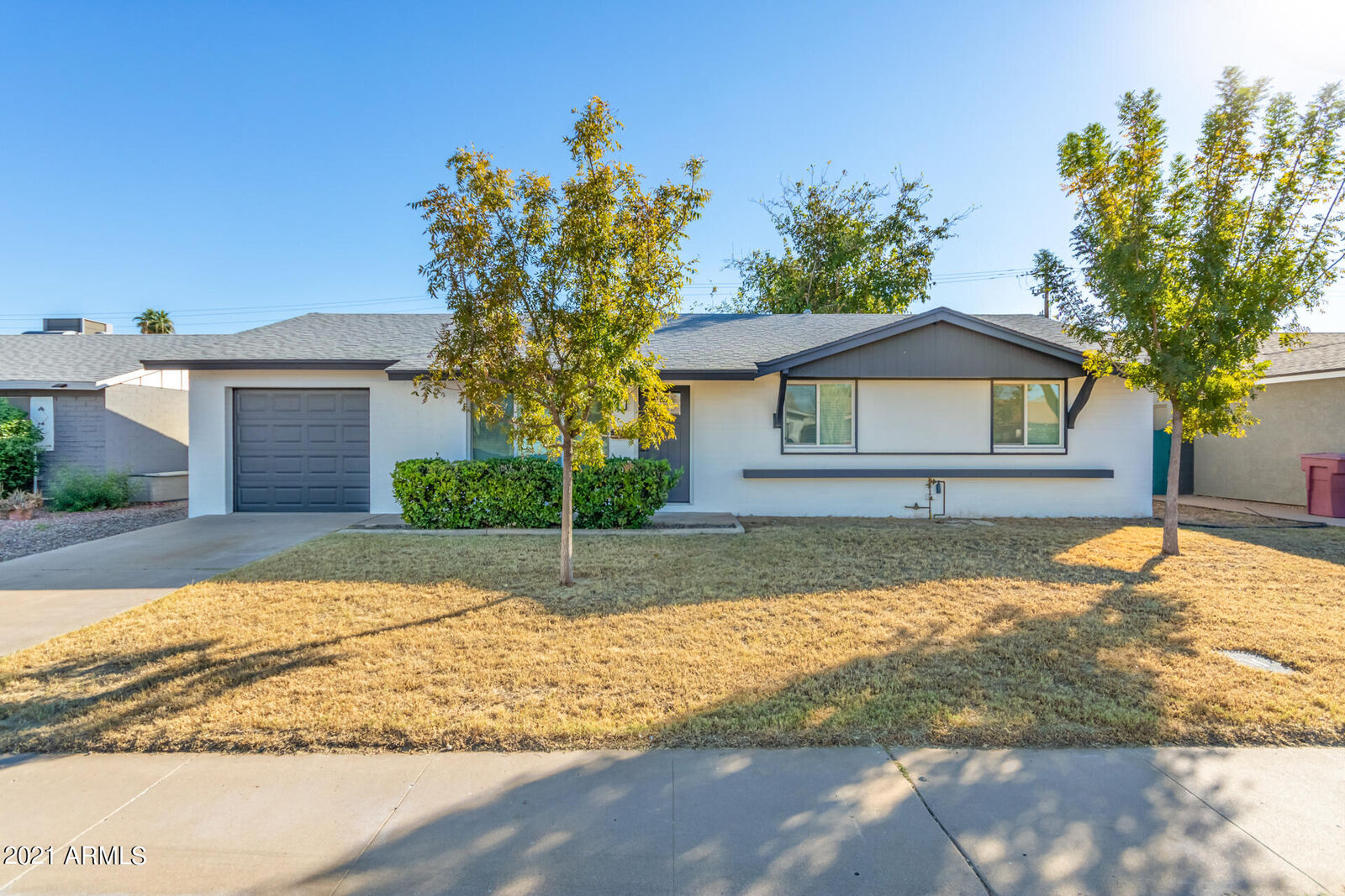 Property Photo: 8409 E Hubbell Street AZ 85257