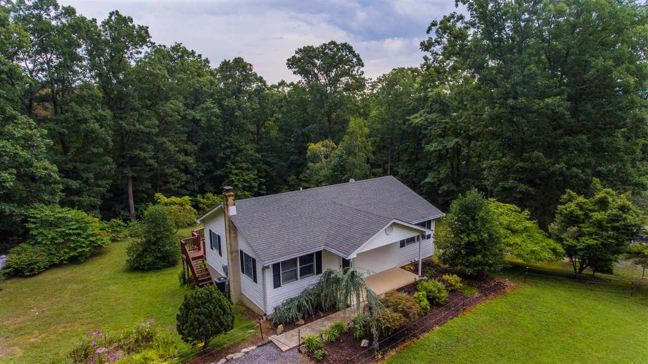 Property Photo:  600 Whippoorwill Ln  VA 22652 