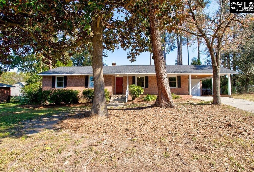 Property Photo:  2325 Eddine  SC 29169 
