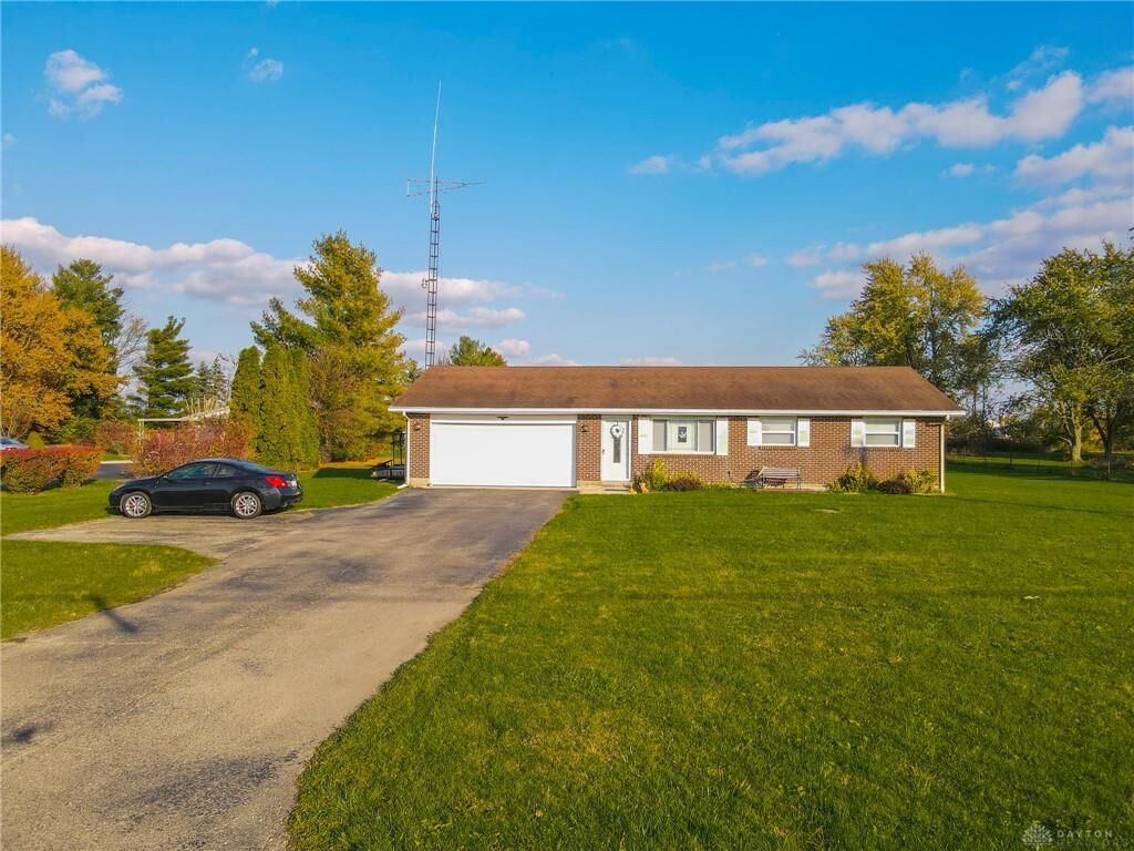 Property Photo: 11228 Pansing Road OH 45309