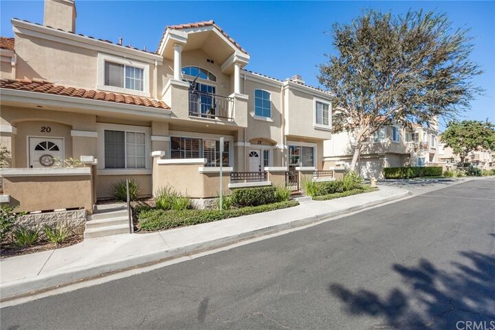 Property Photo:  22 Theatre Lane  CA 92656 