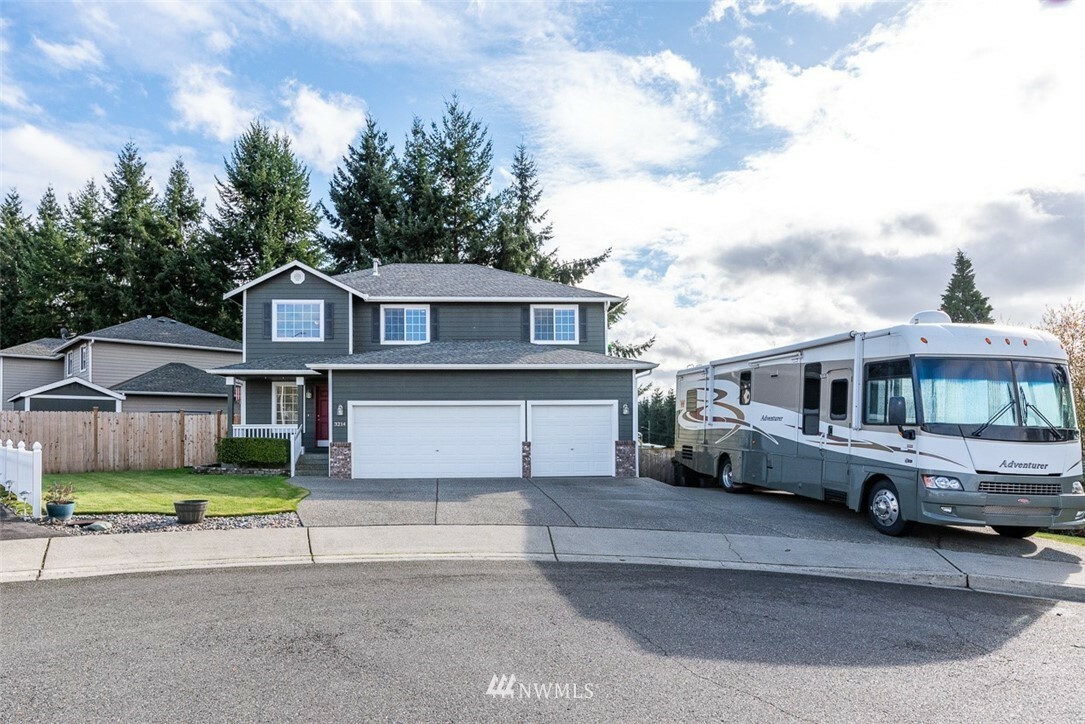 Property Photo:  3214 64th Avenue NE  WA 98270 