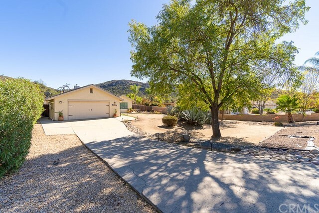 Property Photo:  24051 Del Amo Road  CA 92065 