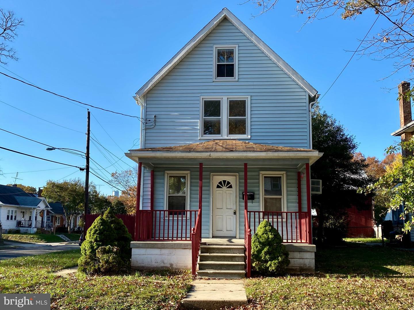 Property Photo:  31 Johnson Street  NJ 08079 