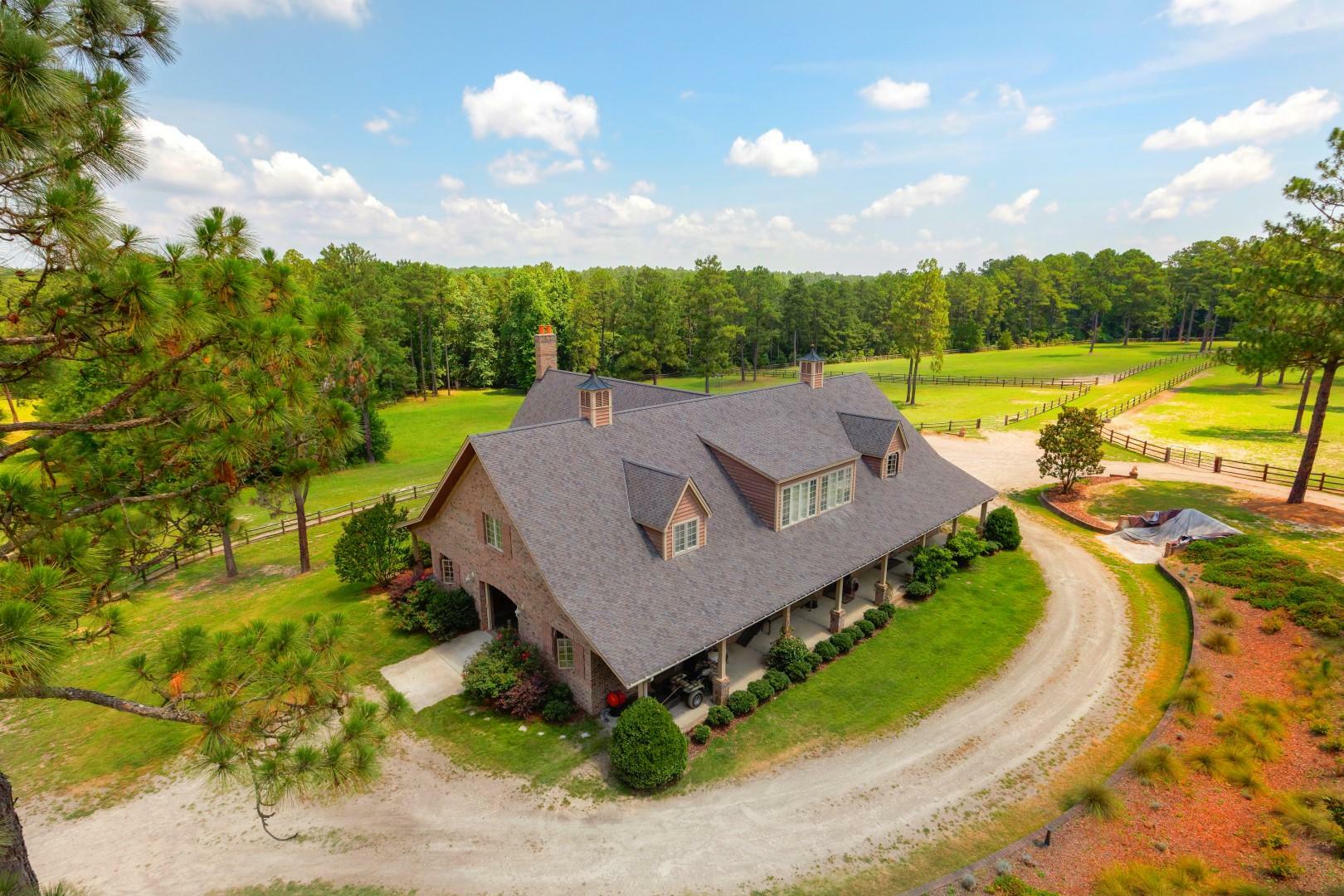 Property Photo:  1590 Youngs Road  NC 28394 