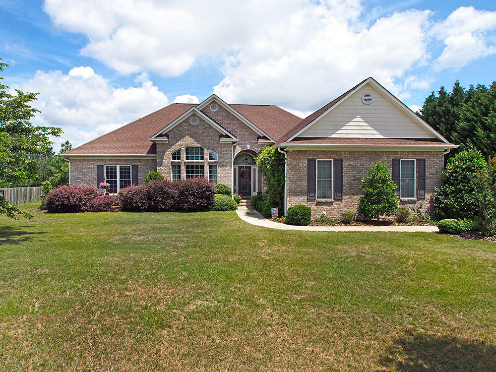Property Photo: 18 Morning Glory Lane NC 28327