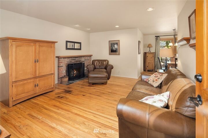 Property Photo: 24306 104th Place W WA 98020