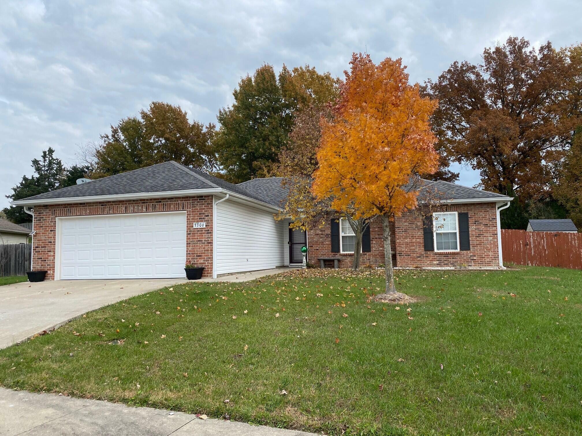 Property Photo:  3306 Black Hills Dr  MO 65202 