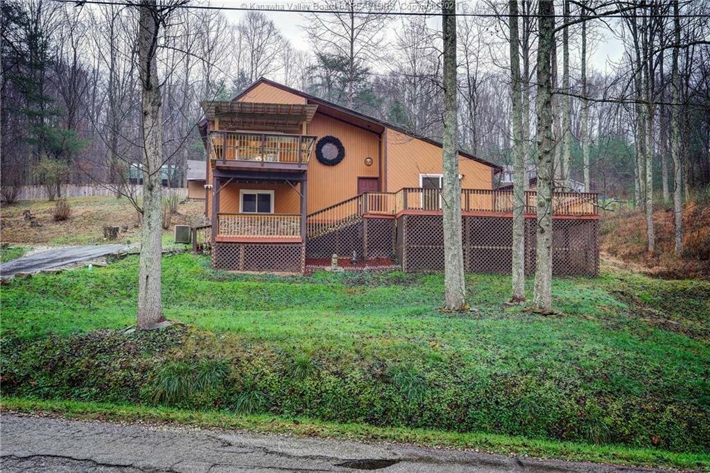 Property Photo: 224 Cool Springs Road WV 25312