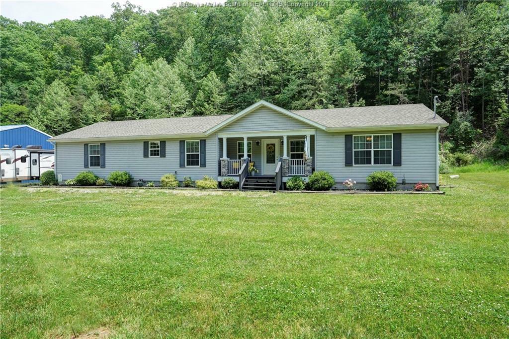 Property Photo: 4034 State Route 34 WV 25213