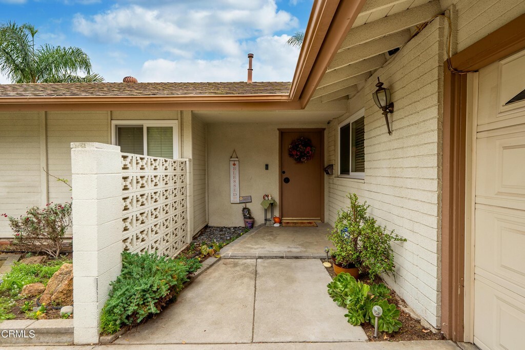 Property Photo:  1591 Bedford Drive  CA 93010 